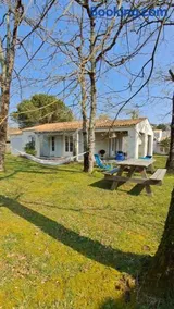 Maison à 8 min à pied de la Plage avec jardin clos et ombragé - Image 1
