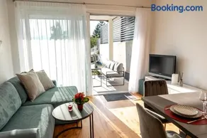 Apartamento con jardín y terraza | Vistas al lago | Adaptado para teletrabajar - Image 4