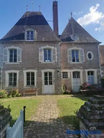 Château Le Brun - Loire Valley and vineyards - Image 2