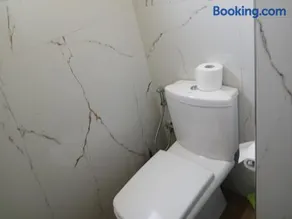 Pacani Apartments - Image 3