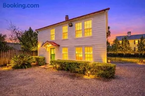Beaufort 308 Charles Street - Image 2