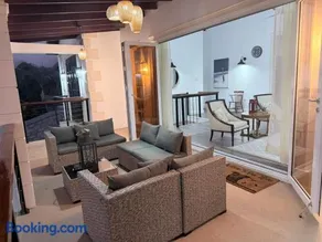 The House Next Door - Image 4