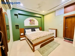 Hotel Maheshwar's Stay - Image 3