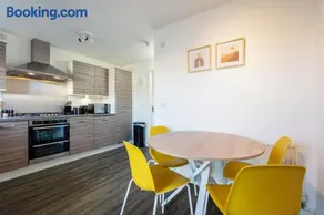 Anchored - Stunning Home in connected rural setting - Image 3