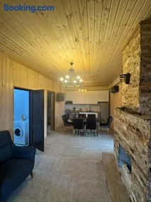 Villa - Image 1