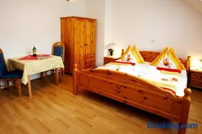 Henndorfer Hof - Image 3
