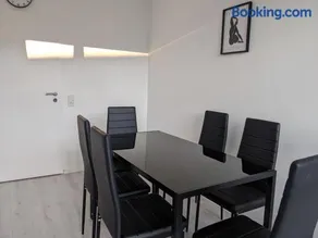 Monteurwohnung Ferienwohnung Business Appartement EG Langenfeld - Image 1
