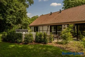 Villa Lodge with Jacuzzi | 8 people - Image 1