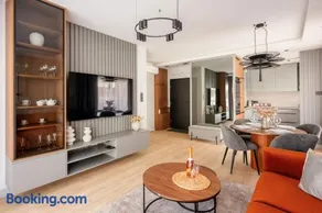 Lux Apart z Tarasem - CENTRUM - Parking Sauna Siłownia Meldunki 24na7 - Image 1