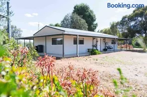 The Bungalow Cottage - Image 5