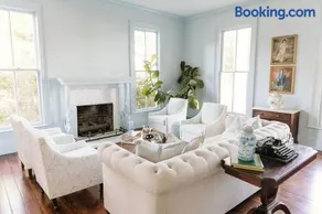 Luxury historic house in downtown McKinney - Image 1