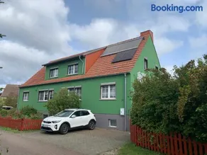 Ferienwohnungen Seeschwalbe und Lachmöwe im Haus Findling - Image 2