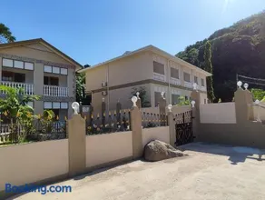 La Residence D'Almée Apartment and Studio - Image 1