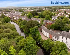 Riverside Townhouse Antrim - Image 5