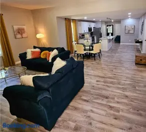 Elegant 1910 Boutique - Crib, Veteran-Owned - Image 3