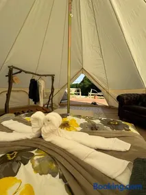 Hupkac Glamping retreat - Image 1