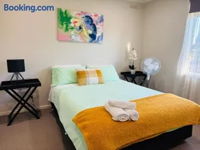 3 Bedroom Home in North Bendigo - Image 2