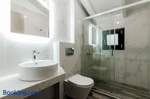 Tommys House - Image 2