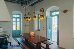 Sifnos Seaview, Eco-Luxe Retreat in Ano Petali - Image 4