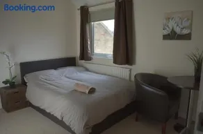 Home and a Stay - Image 1