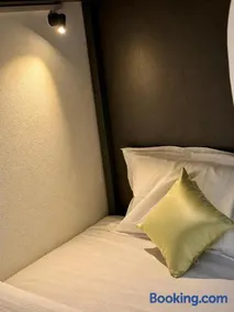 VELORA DORMs - Image 4