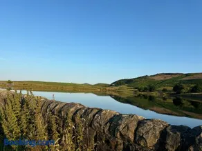 Luxury Cottage above Embsay Reservoir with Sunrise-to-Sunset Views - Image 3