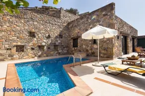 Meliti Sunset View & Private Pool Villa 20 min from Elafonissi - Image 2
