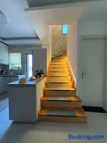 Stone Horizon Villas - Image 4