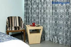 Bay Area Suites Manila - Image 2