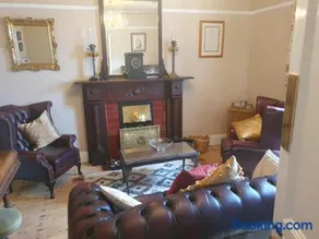 The Villa Farmhouse - Image 4