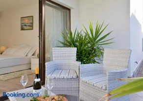Apartments Villa Rosi - Image 4