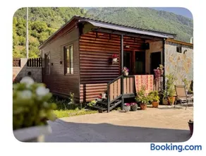 Mestia Alpine Cottage - Image 1