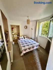 Indépendance privée avec piscine ,cuisine et parking proche hôpital nord - Image 2