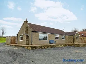 Uk51148 - Clay Hall Farmhouse - Image 4