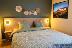 Appartement cosy ambiance Hollywood dans résidence avec piscine 2 pers parking gratuit - Image 3