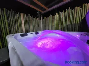 Cabanes en Loire, Gite & SPA en pleine nature - Image 2