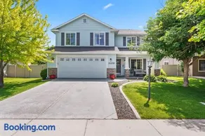 Large Nampa Gathering! Basketball courts Community - Image 1