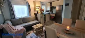 Charmant mobil-home tout équipé 40m avec terrasse fermée, camping 4 étoiles - Image 1