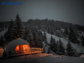 Cazare Dom Pensiuni Vatra Dornei Bucovina cu Ciubar - Image 1