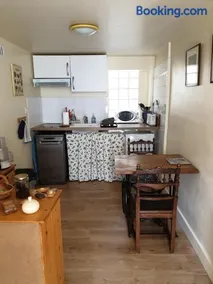 Simone's Tiny House - Image 4