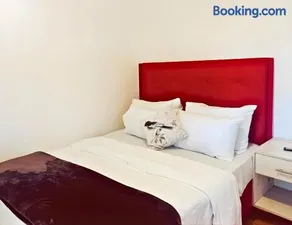 Peace Accommodation B&B - Image 2