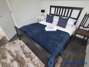 The Fox Apartment LBA - Image 2