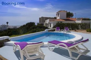 Estudios Blue Beach by Escape Home - Image 2