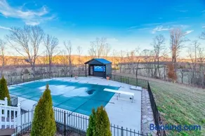 Hilltop Hideaway - Heated Pool - Jacuzzi - Ping Pong - 12 guests - Fireplace - Mountain Views - Pets are allowed by request - Image 1