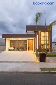 COP 30 ALPHAVILLE CASA NOVA PRIMEIRA LOCAÇÃO 3 SUITES até 10 pessoas - Image 1
