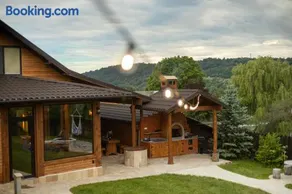 Bizon Cabin - Image 1