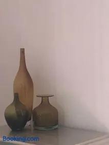 Maison de caractère chaleureuse avec grand jardin - Image 3