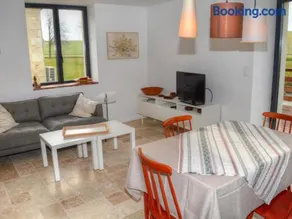 Gîte douillet à Luzillé avec terrasse, jardin, climatisation, proche Château de Chenonceau et Zoo de Beauval - FR-1-381-513 - Image 3