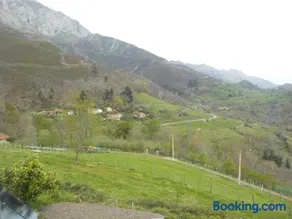 Apartamentos Rurales La Husteriza - Image 1