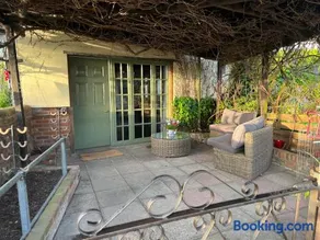 The Cart Lodge at Chigborough - Image 3